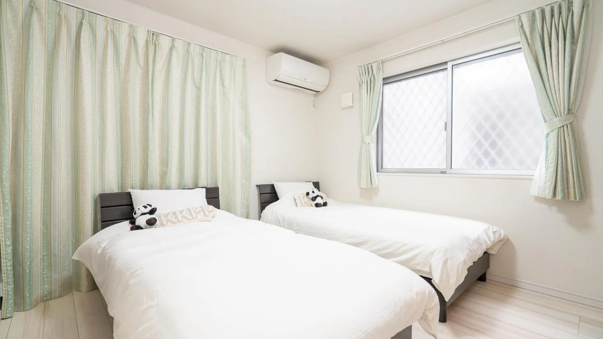 Yamate Line Otsuka Three-Story Det Ached Villa Tokyo